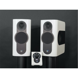 Kii Audio THREE Pro DSP Studio Monitor Pair White High Gloss Including Kii Control