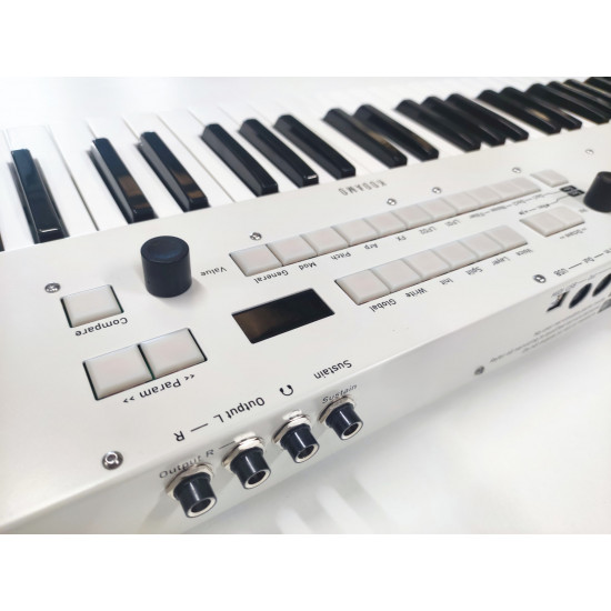 Kodamo Mask 1 Synthesizer