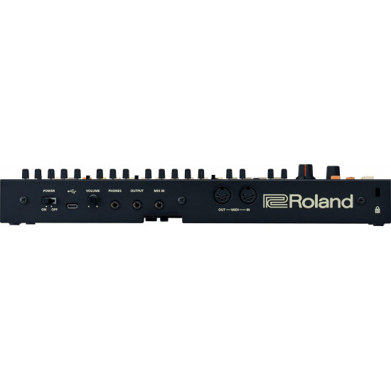 Roland JU 06A Boutique Series Synthesizer